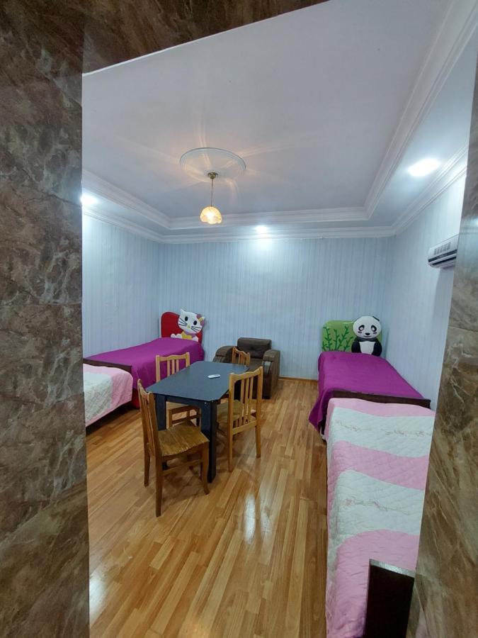 Apartment Beso Kutaisi Bagian luar foto